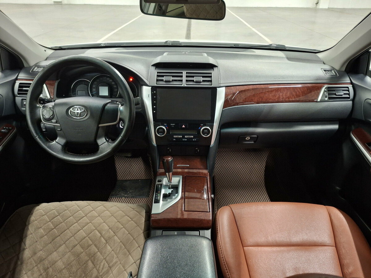 Купить Toyota Camry VII (XV50), 2013, 193 379 км, фото №14