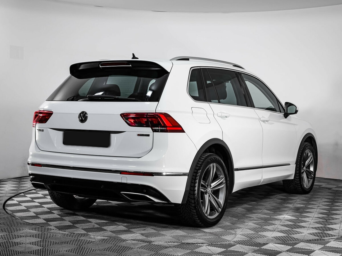 Купить Volkswagen Tiguan II, 2019, 92 843 км, фото №5