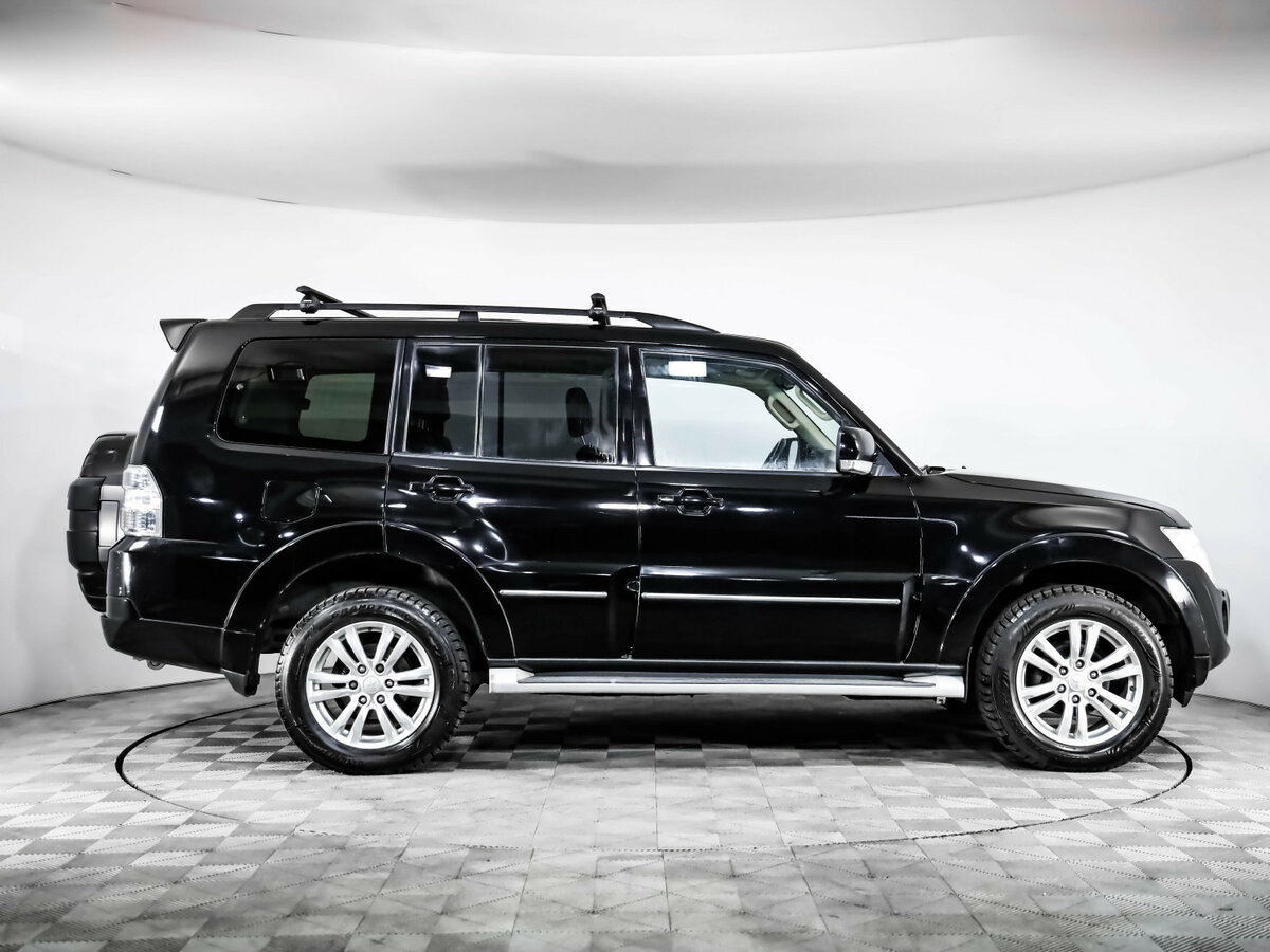 Купить Mitsubishi Pajero IV Рестайлинг 1, 2013, 288 593 км, фото №4